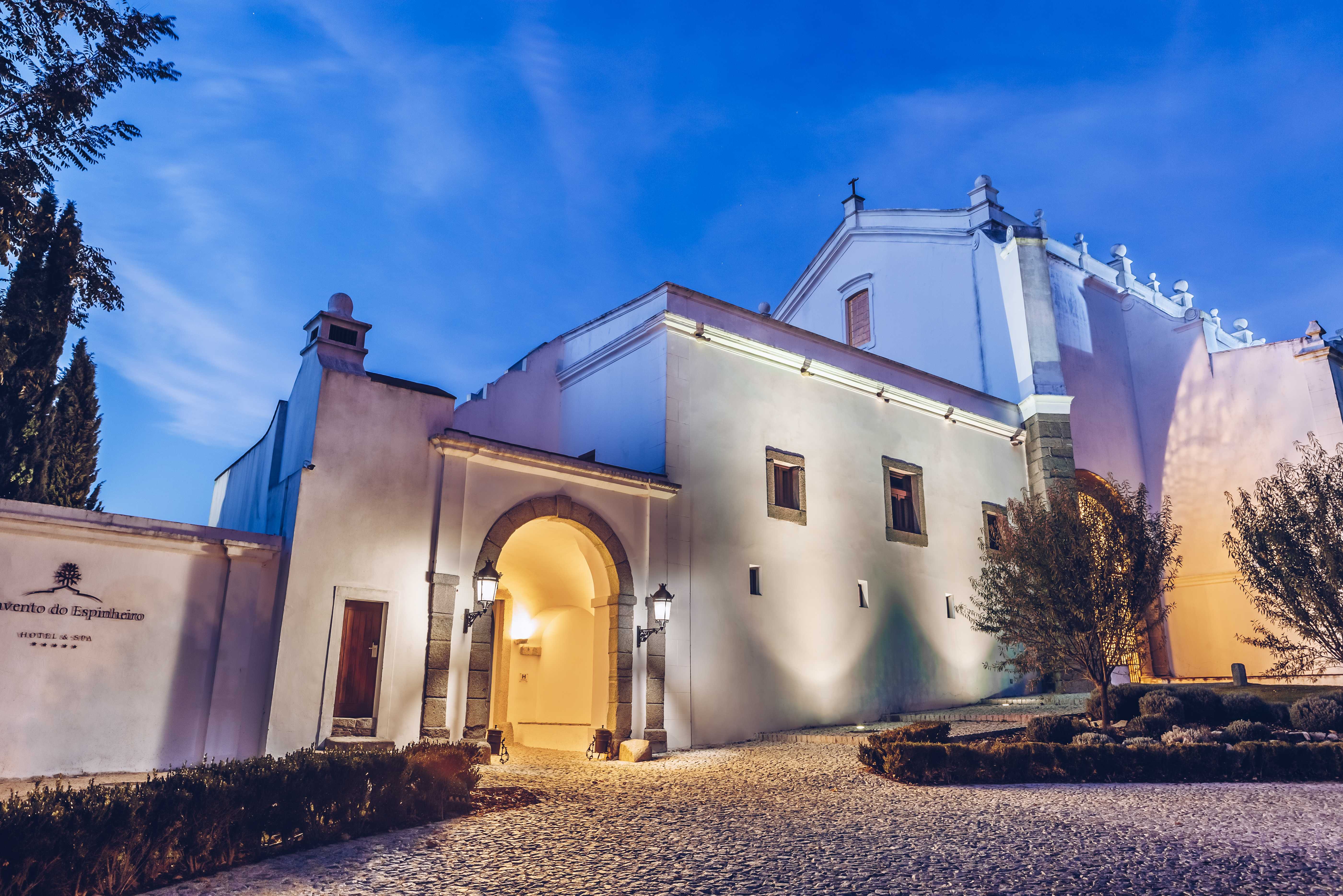 The Convento do Espinheiro, Historic Hotel & Spa